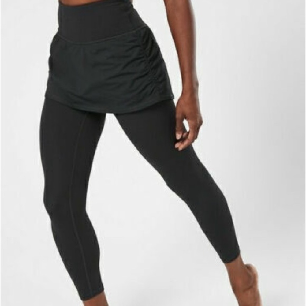 Athleta Black Elation 2 in 1  7/8 Tight